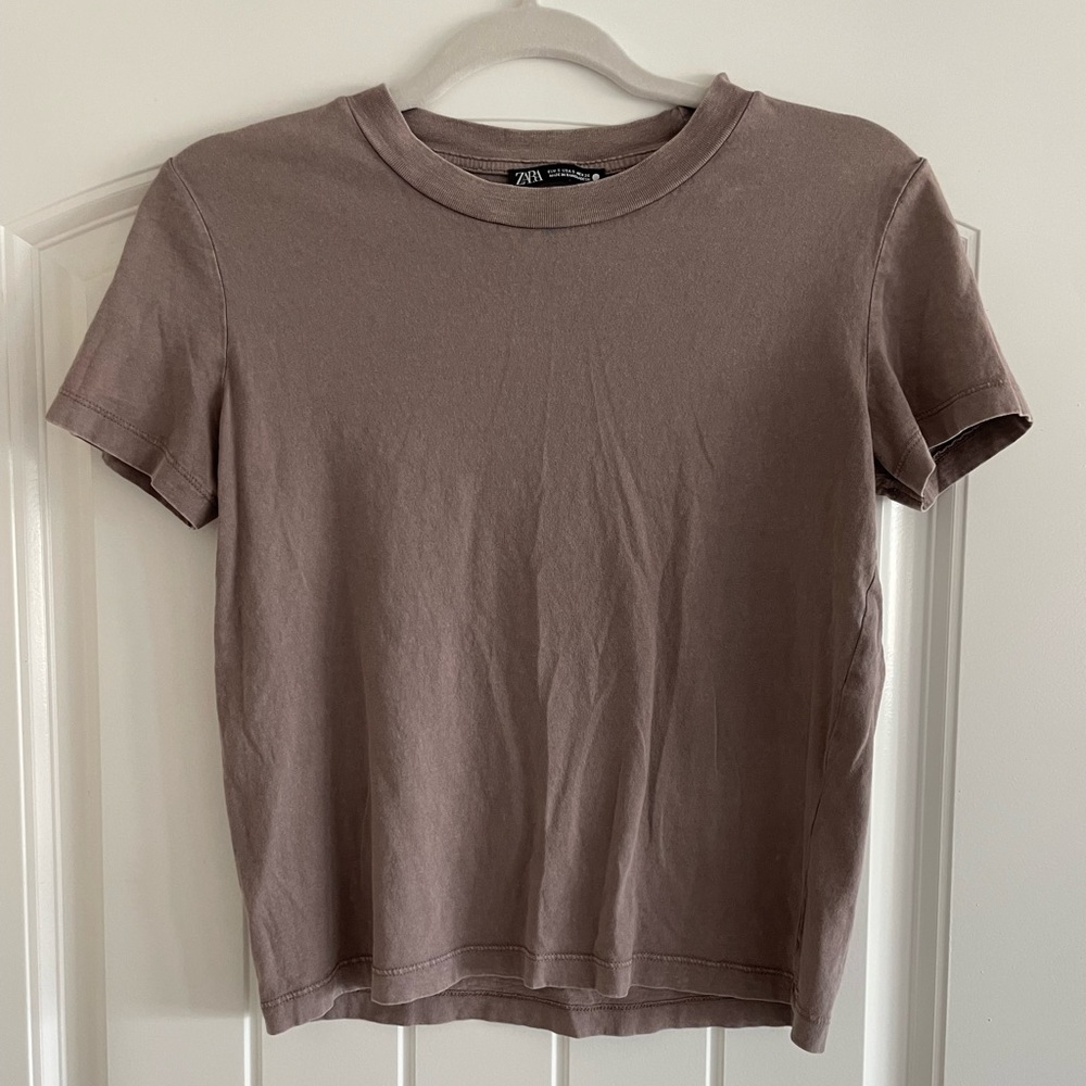 Zara Tee